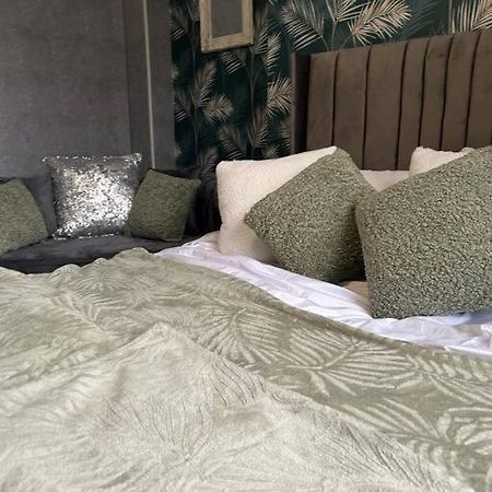 Apartamento Cozy Downtown Studio Flat In Sheffield Exterior foto